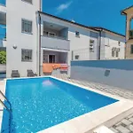 公寓 One-bedroom In *