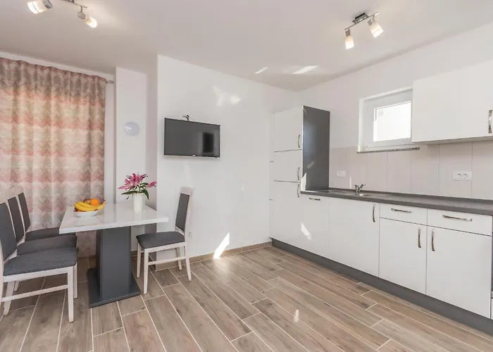 דירה One-bedroom In *