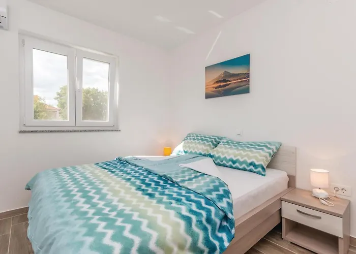 One-bedroom In * ביוגראד נה מורו