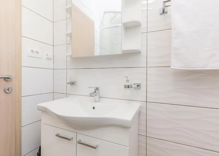 One-bedroom In *
